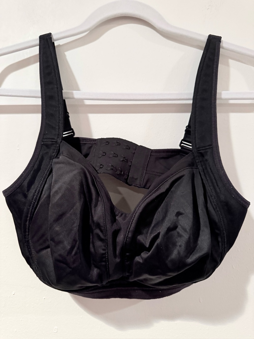 Lululemon Black Sports Bra — No Size Tag